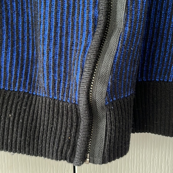 GUC Bench Cardigan - Picture 4 of 13